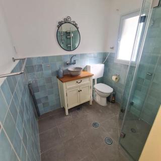 Bright, quiet charming getaway ideally located - Jerusalem - 9