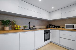 San Marino Luxury Suites #2 - 2