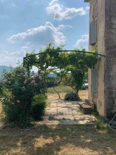 Petite maison provençale, unique et calme - Sainte-Jalle - 6