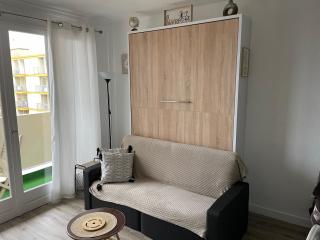 Studio rénové + loggia 5 mn des thermes / c.ville - La Case à Jo - Balaruc-les-Bains - 7