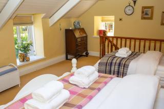 Fiddlers Green Cottage Tenby - 3