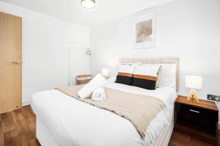 Birmingham City Centre - Self Contained Apartment - Private Access - Free Wifi & Netflix - Top Rated - 3PS - 3