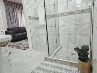 Bryanston Cottage - Joanesburgo - 2