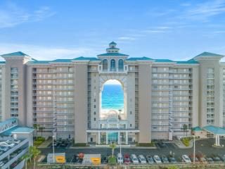 Majestic Sun Beach Resort by Panhandle Getaways - Destin - 0