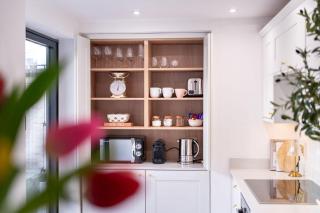 Elegant 3 bedroom home in the centre of Cheltenham - 7