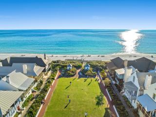 The Alexander by Panhandle Getaways - Rosemary Beach - 1