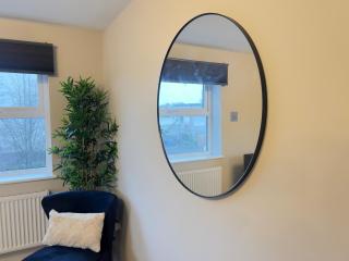 Benjamin Suite by Koya Homes - 3 Double Bedroom Apartment, Cardiff City Centre, Free Parking - Cardiff - 7