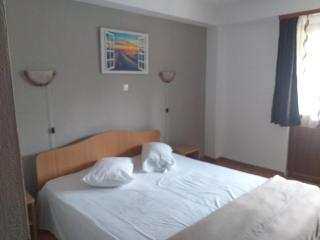 Pensiunea Madalina - LIMARA - 6