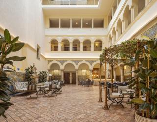 Hotel Ilunion Mérida Palace - Mérida - 0
