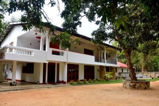 Ranathisara Grand Hotel - Kurunegala - 9