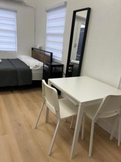 Sri House - Miami - 9