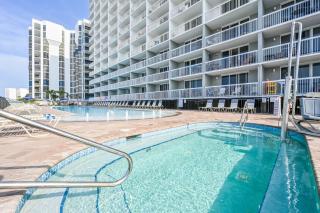 Pelican Beach Resort by Panhandle Getaways - Destin - 7