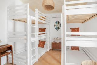 Villa Viviere -Nestled just 100 meters above the charming village of Sivota - 4