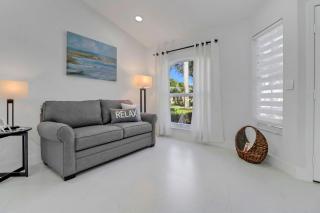 Villa Anna Retreat with Pool - 8