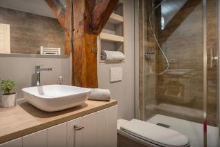 Chalet Aymon - OVO Network - 2