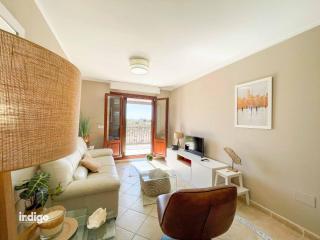 Top-floor Apartment - Stunning Views - GOR01 - 9