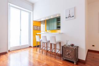 At Home - Turati/Porta Nuova Apartment - Milan - 4