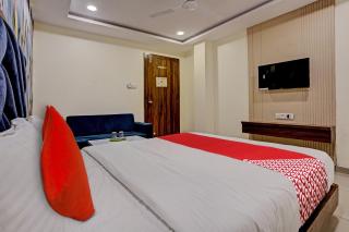 Hotel O R.R - Vadodara - 4