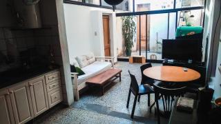 Casa Compartida con Patio y Sol - Buenos Aires - 0