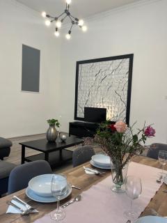 E 37 Downtown Apartments whit Garage opcional - Budapest - 0
