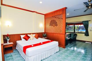 The Gold-Digger's Resort - 3