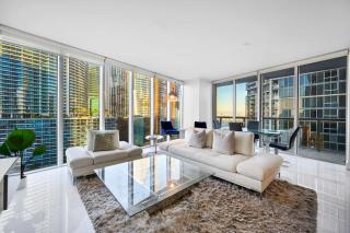 POOLSIDE CORNER 2 BEDROOMS ICON BRICKELL BAY & POOL VIEWS * 5 STAR SPA - Miami - 0
