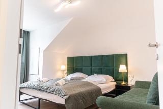 Charming 2-Bedroom Apartment Steps from U6 Am Schöpfwerk - 5