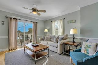 2 Bed Condo Walk to the Beach - Tybee Island - 9