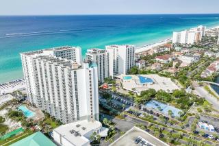 Pelican Beach Resort by Panhandle Getaways - Destin - 0