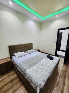 City Center, Deluxe 1Bedroom Apartment by Republic Square New Building - Erevan - 1
