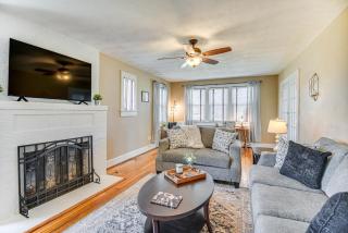 Charming Smithfield House Walk to Downtown! - Smithfield - 0