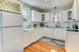 Charming Smithfield House Walk to Downtown! - Smithfield - 1