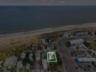 Bougie and The Beach- Stunning 3 Bed 2 Bath home - Tybee Island - 6