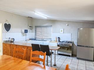 Claymore Country Cottage - Winterton - 1
