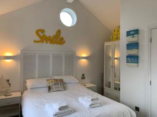 Sand Dollar at The Bay, sleeps 4, 2 small dogs welcome for free - 4