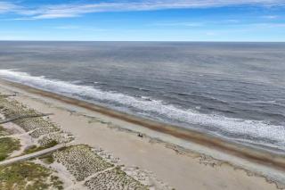 Beach Front Condo w/Pool, Restaurant, and Bar - Tybee Island - 5
