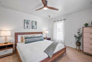 Caddy Shack 6BD Pool with Golf Views - Arcade - Pool Table - Phoenix - 4