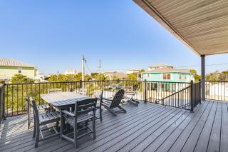 Cape San Blas Home with Pool Access Walk to Beach! - Indian Pass - 8