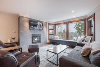 Greyhawk by Outpost Whistler - 6