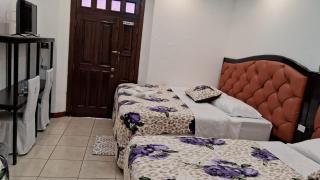 Hotel Kamelot Parque Central - Quetzaltenango - 9