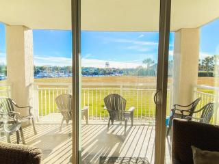 Huge Yacht Waterfront Paradise 15000sf Pool Hot Tub - Myrtle Beach - 2