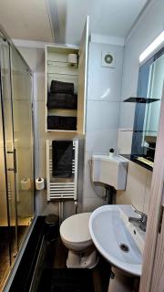 Spoil Yourself with Style, Comfort and Luxury - Tony's Studios Luxury - Piteşti - 2