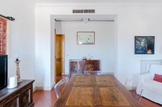 ANNIA HOUSE - 1