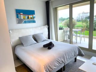 ღ La Corniche • Grand Studio, Piscine & Parking - 8