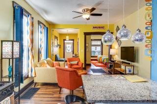 Retro-Inspired Indy Home Walk to Fountain Square! - Indianapolis - 3