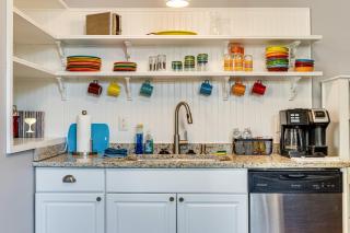 Retro-Inspired Indy Home Walk to Fountain Square! - Indianapolis - 1