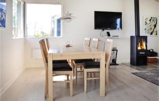 Two-Bedroom Holiday Home In Otterup - 1