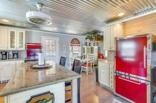 Lake Days and BBQ Fun Climax Springs Retreat! - Climax Springs - 5