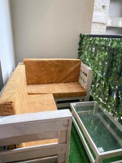 Fully furnished 2 bedroom Apartment with a Spacious balcony behind GATEWAY mall 10 Minutes to JKIA,5min to SGR with AC,washing Machine and Lift - Nairobi - 4