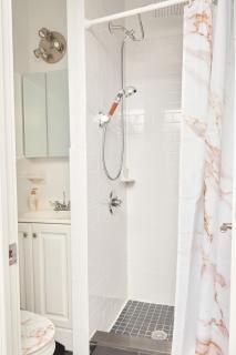 Private Loft in Hells Kitchen near Times Square - 2